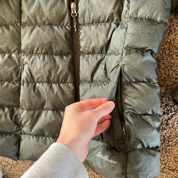 Eddie Bauer 650 Down Jacket - Picture 5 of 8
